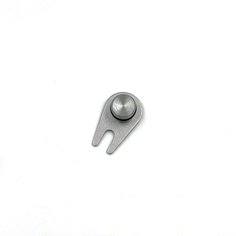 PLUG 1403304