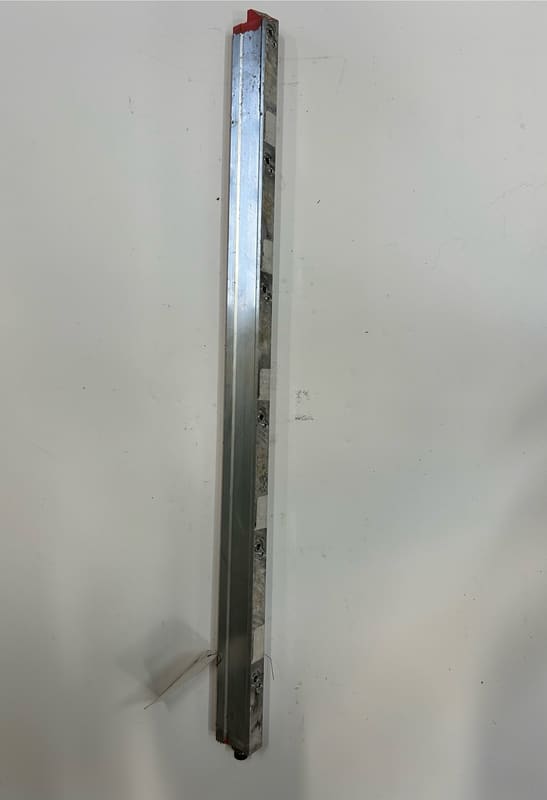 FUEL RAIL 1518986