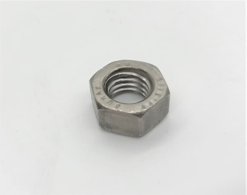 NUT 394649