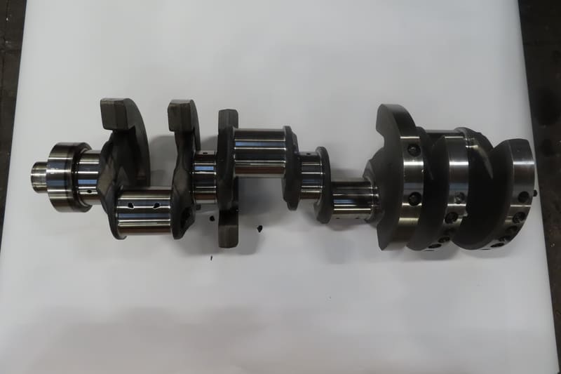 EXCHANGE CRANKSHAFT. INCL. MAIN & CON. ROD BERINGS 570351R