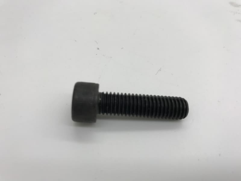 SCREW 5817 04630