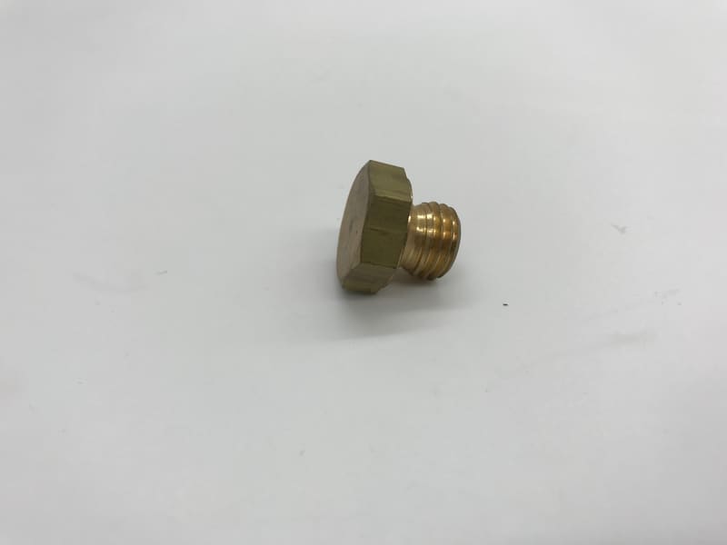 PLUG 812469