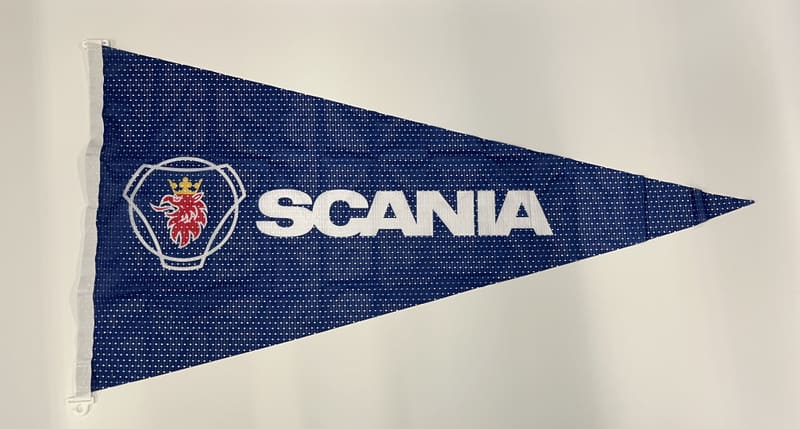 Scania flag, triangular N93203